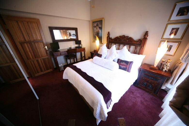 Hotel Le Cozmo Guest House