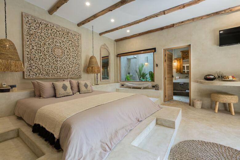Hotel Karma Resort