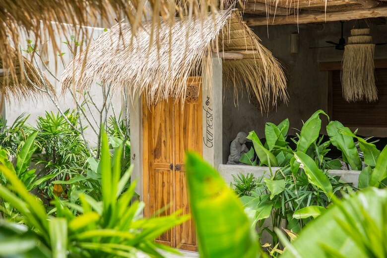 Hotel Karma Resort