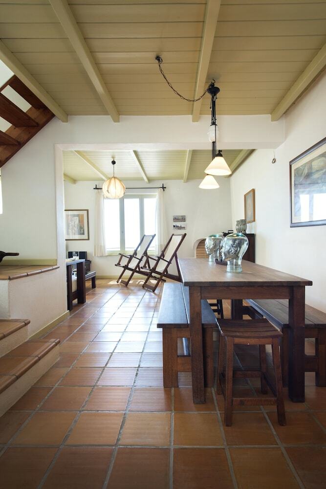 Mykopetra Villas
