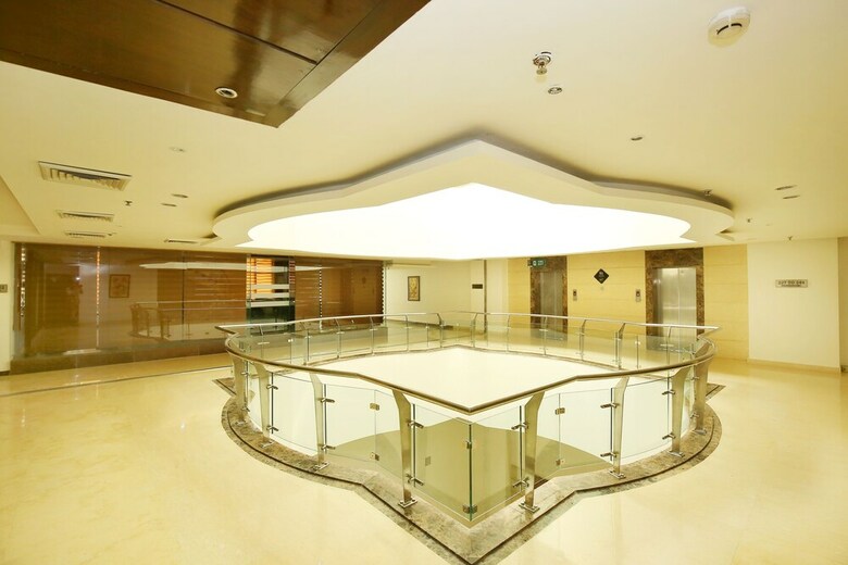 Hotel Capital O 4004 I-square