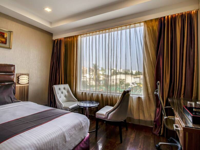 Hotel Collection O 40631 The Sahar Pavilion