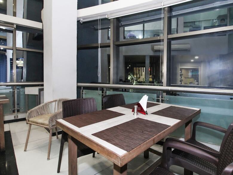 Hotel Collection O 30100 Deccan 8