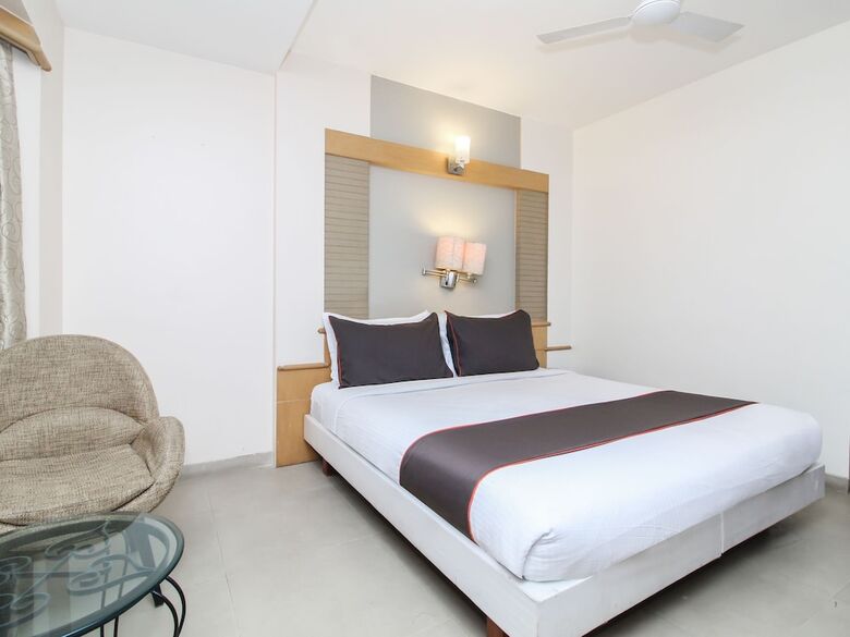 Hotel Collection O 30100 Deccan 8