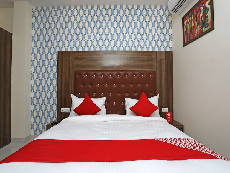 Hotel Oyo 22988 Smart Suites