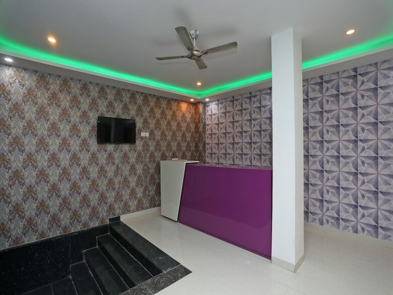 Hotel Oyo 22988 Smart Suites