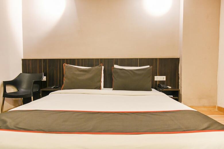 Hotel Collection O 30086 Dwarka Sector 9