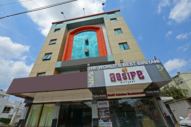 Hotel Oyo 29577 Raja Rajeswari Tower