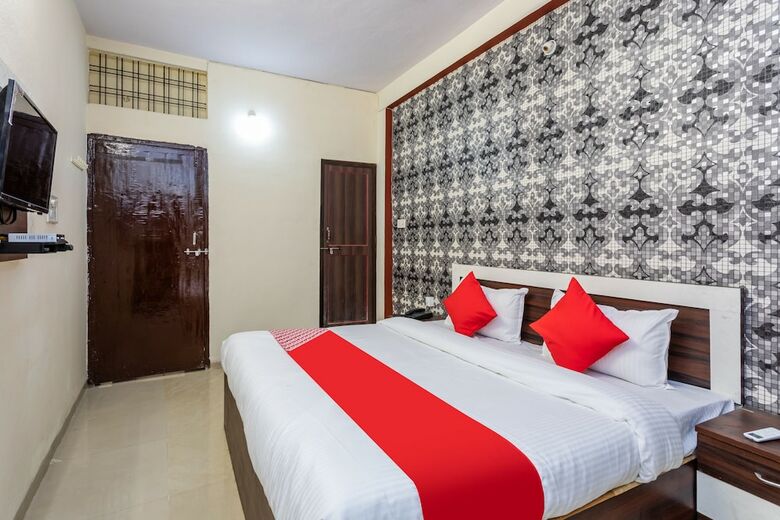 Oyo 29919 Hotel Darshan Shree