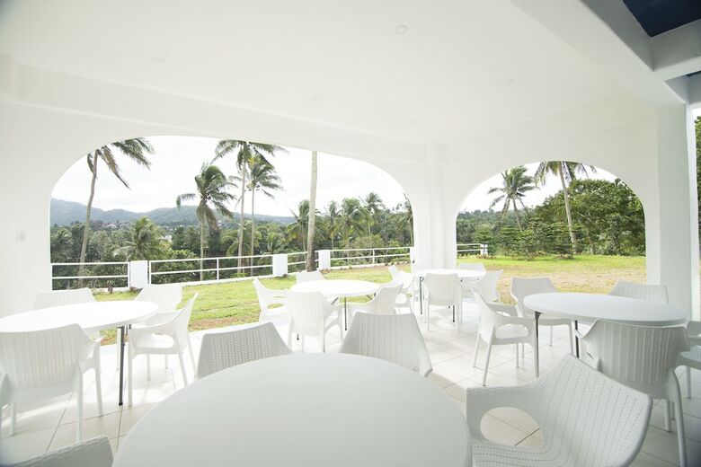 Brizo Hotel And Resort Tagaytay