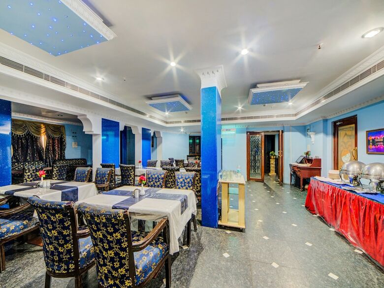 Hotel Oyo 29230 Ik London Residency