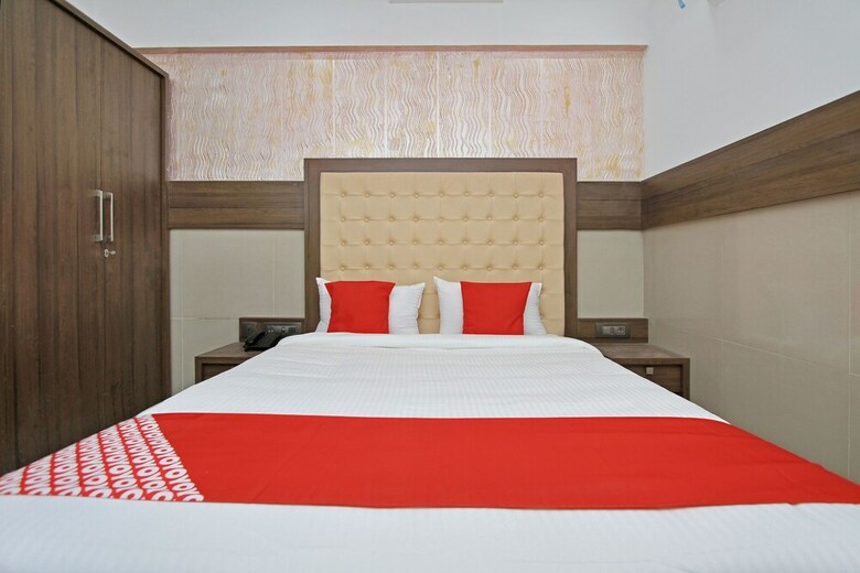 Capital O 26230 Hotel Nirvikalpa
