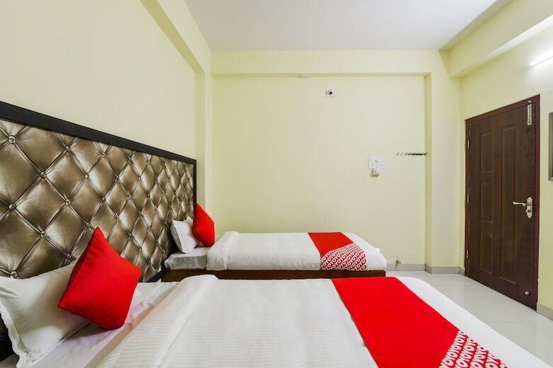 Hotel Oyo 35753 Rk Residency