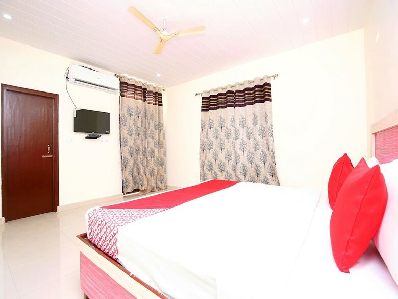 Hotel Oyo 36262 Armaan Resort