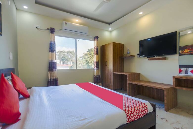 Hotel Oyo 38708 Summer Palms