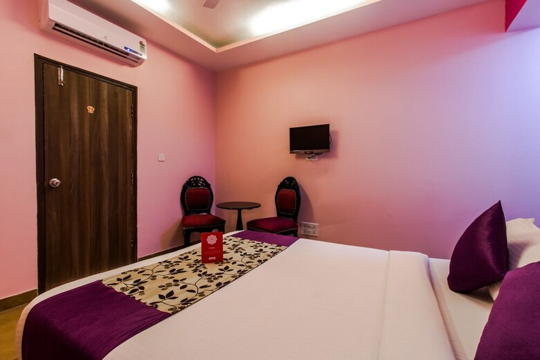 Hotel Oyo 38698 Sindola Inn