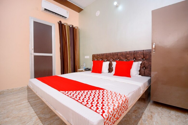 Oyo 39778 Hotel Blue Planet