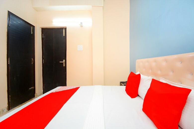 Oyo 39778 Hotel Blue Planet
