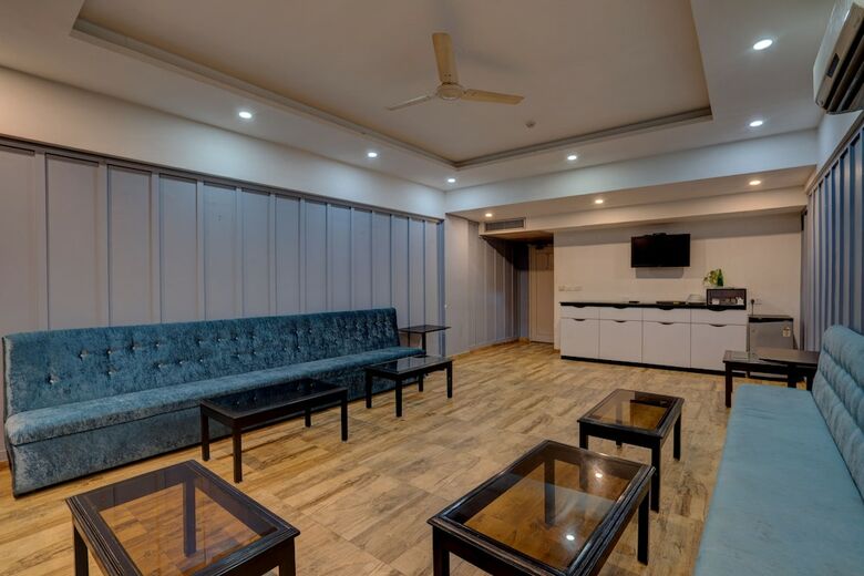 Hotel Palette - Hans Regency