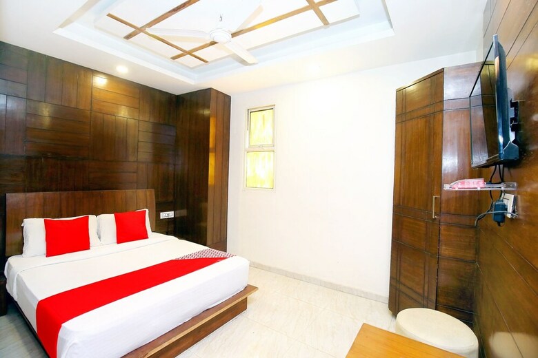 Oyo 40111 Hotel North Inn