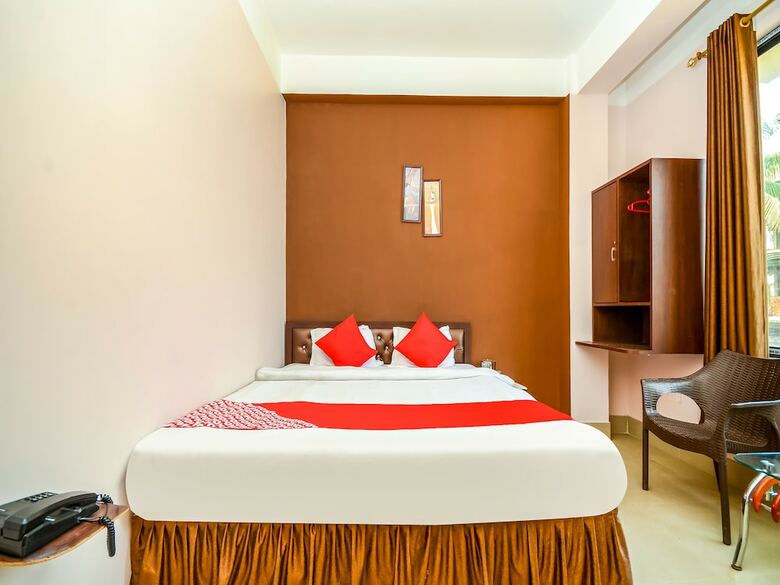 Hotel Oyo 41030 Palacia Inn