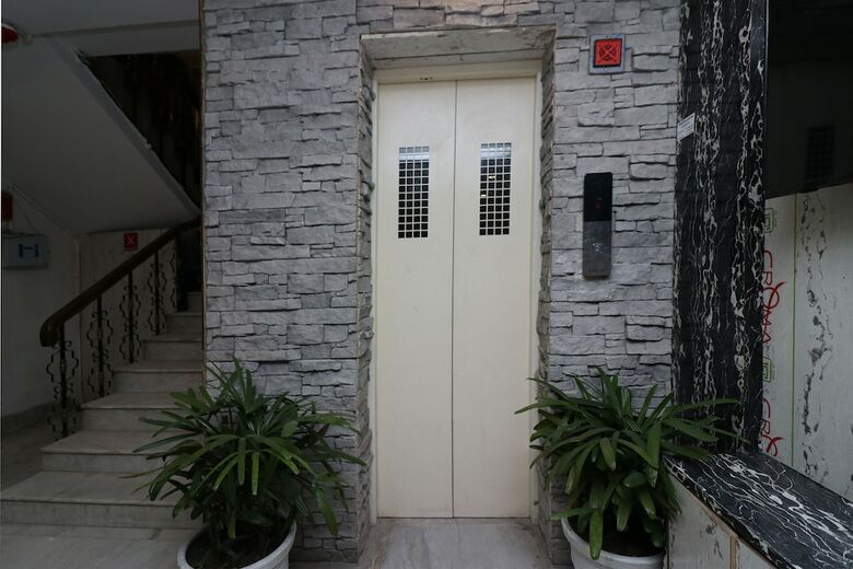 Hotel Silverkey Executive Stays 30334 Jaan Nagar Road