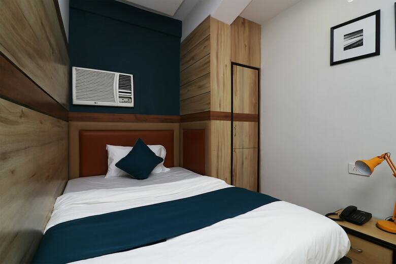 Hotel Silverkey Executive Stays 30334 Jaan Nagar Road