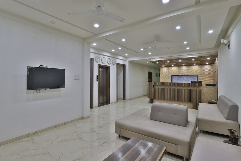 Oyo 41737 Hotel Atithi