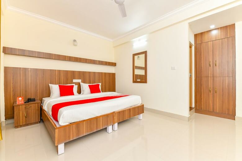 Oyo Flagship 30720 Hotel Grand Casa