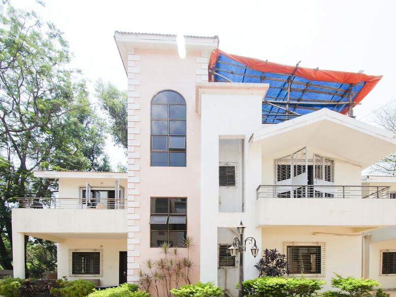 Oyo Flagship 36881 Hotel Lion's Den