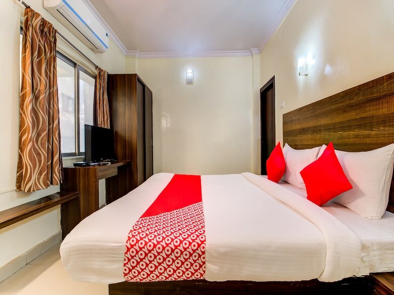 Oyo Flagship 36693 Hotel Royal Enclave