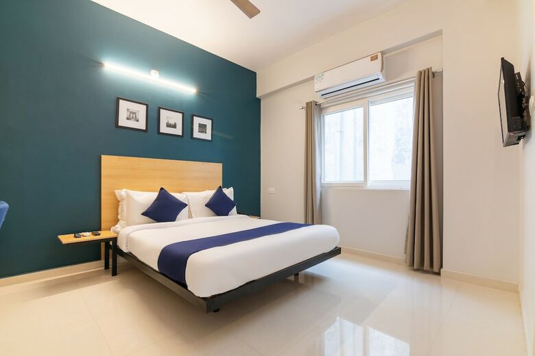 Hotel Silverkey Executive Stays 27773 Ias Colony