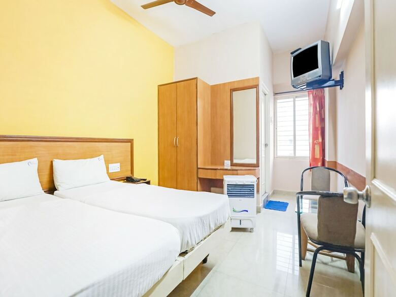 Hotel Spot On 36102 Akshara Regency