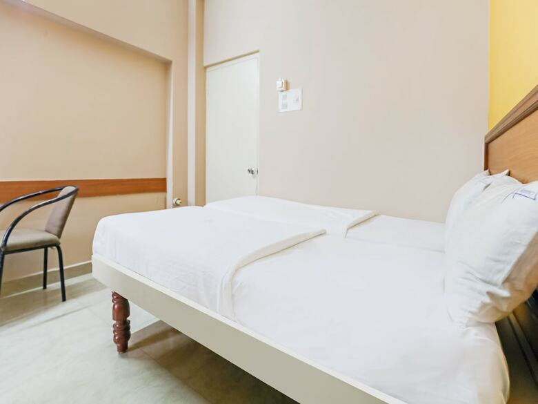 Hotel Spot On 36102 Akshara Regency