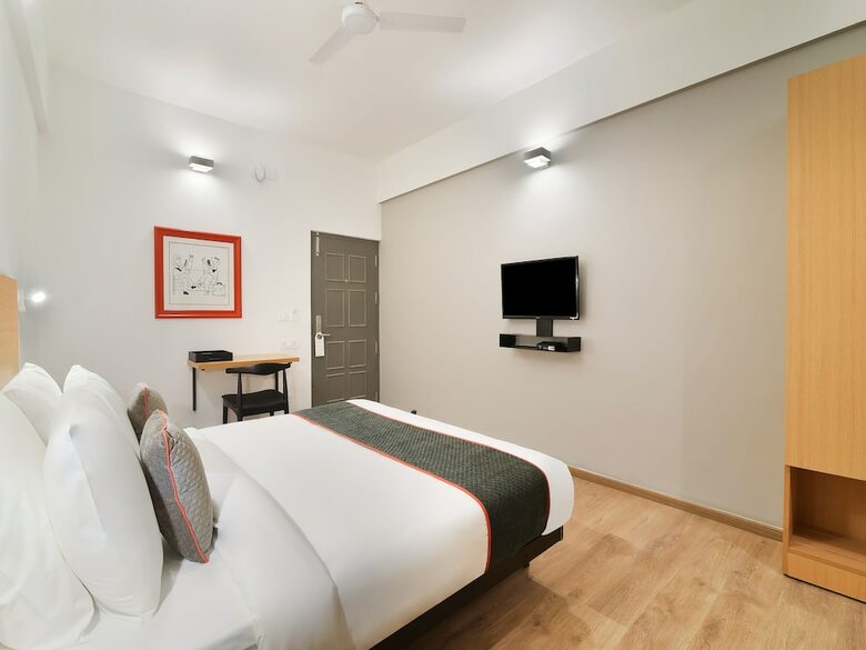 Hotel Oyo Townhouse 124 Srm