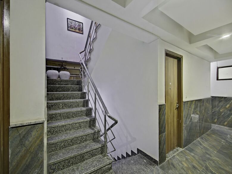Hotel Oyo Home 39565 Decent Studio Cyber Hub