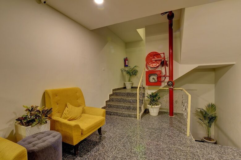 Silverkey Executive Stays 36842 Nazeer Hotel