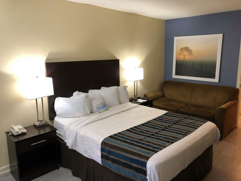 Hotel Days Inn