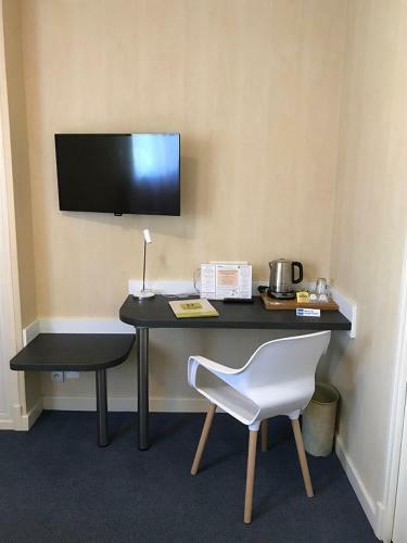 Hotel Logis Auv'h�tel