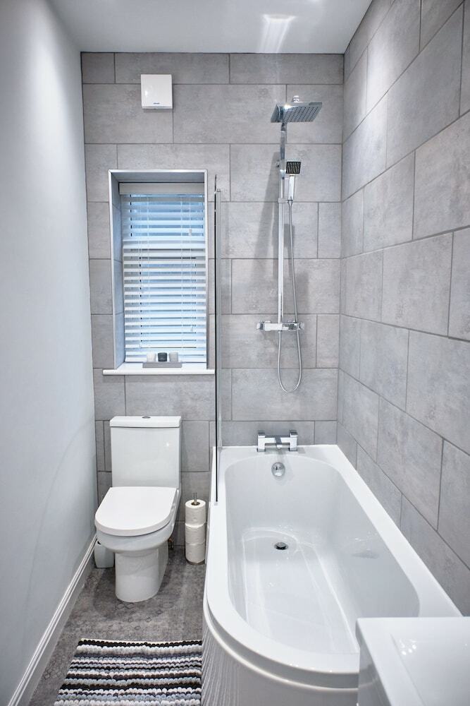 The Townhouse Simple2let Serviced Apart