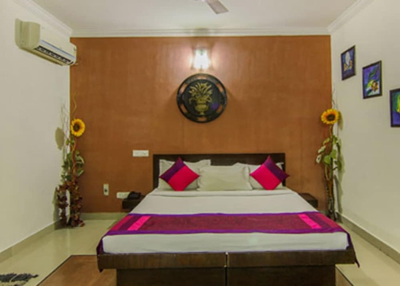 Hotel Om Paradise