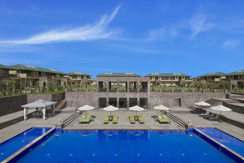 Hotel Sawai Vilas