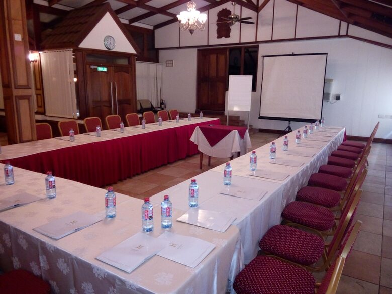 Highgate Hotel