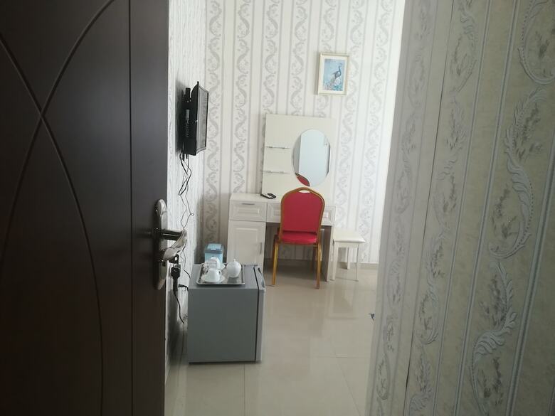 Hotel Lee Land Guest House