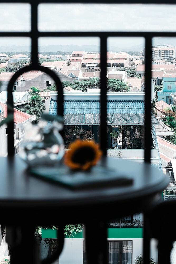 Uptown Hoi An Hotel
