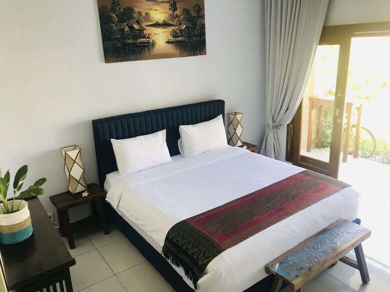 Villa Pintu Biru