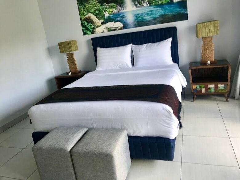 Villa Pintu Biru