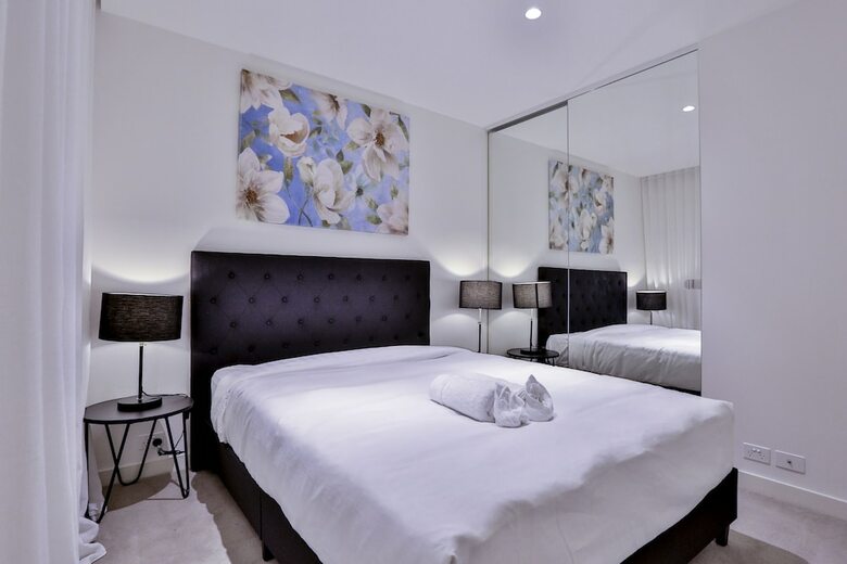 South Yarra Claremont Apartment