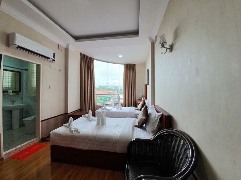 Shwe Pe Ti Hotel