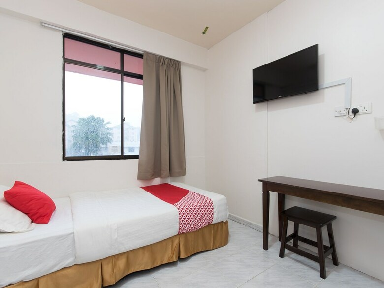 Hotel Oyo 1128 Lodge 88 (1)